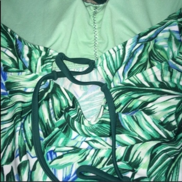 Mossimo Palm Leaf Tankini - Picture 4 of 6